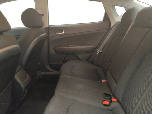 Used 2020 Kia Optima LX FWD image 18