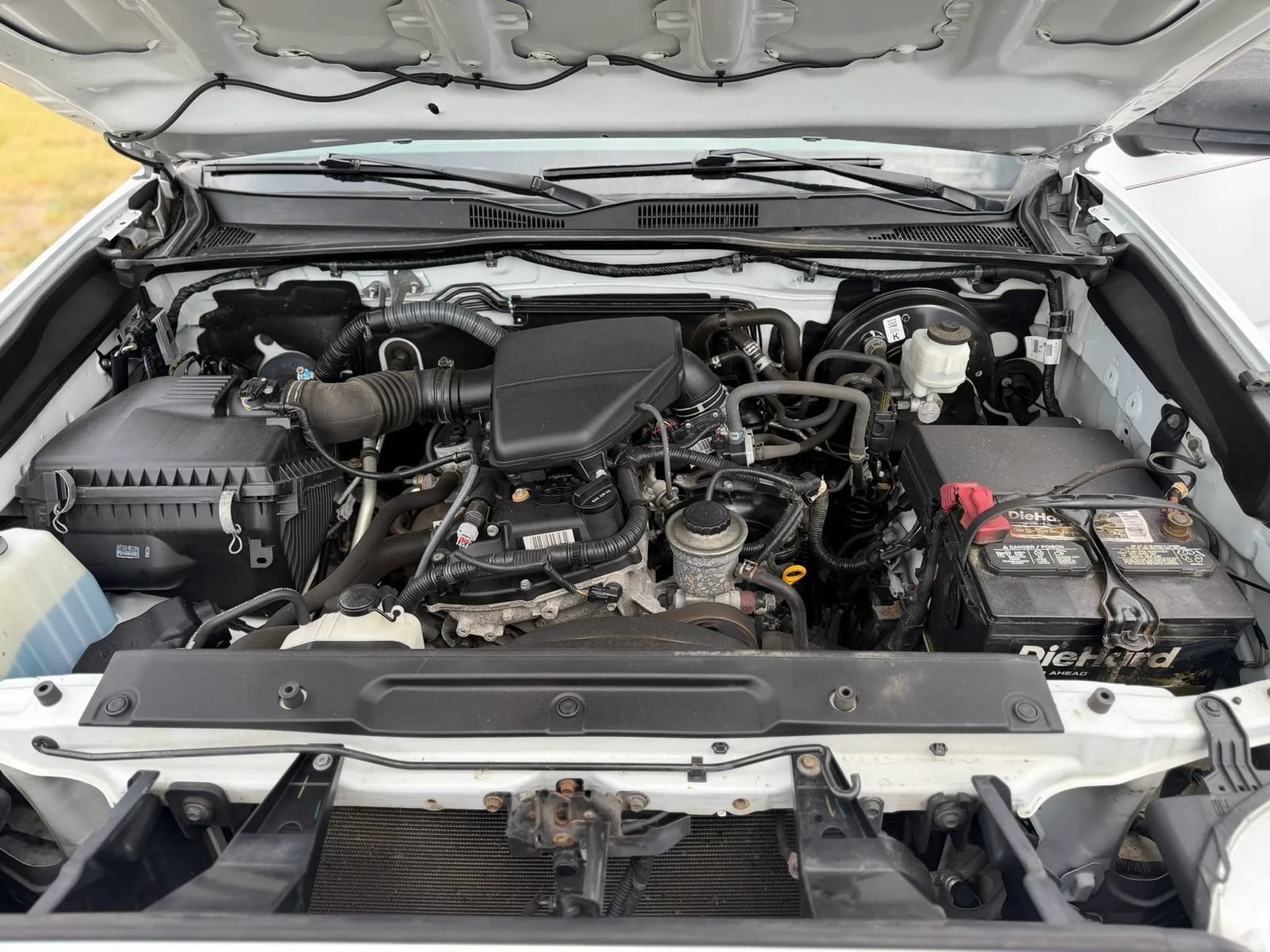 Used 2019 Toyota Tacoma SR AWD/4WD image 18