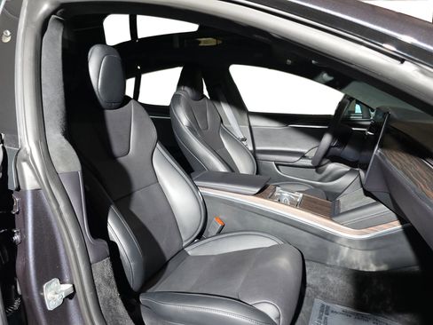 Used 2024 Tesla Model S AWD/4WD image 13