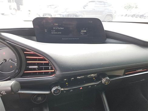 Used 2022 MAZDA MAZDA3 s image 20