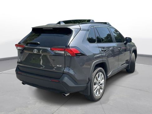 Used 2025 Toyota RAV4 XLE Premium w/ Weather Package FWD image 6