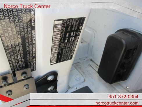 Used 2005 Dodge Sprinter 2500 image 14