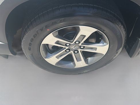 Certified 2024 Honda Pilot EX-L image 36