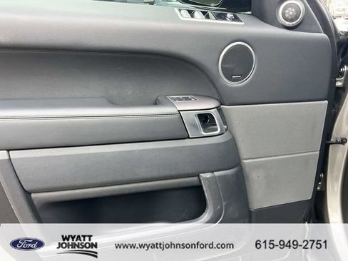 Used 2020 Land Rover Range Rover Sport HSE AWD/4WD image 28