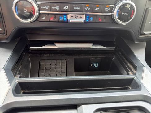 Used 2024 Ford F350 Lariat w/ Lariat Ultimate Package AWD/4WD image 26