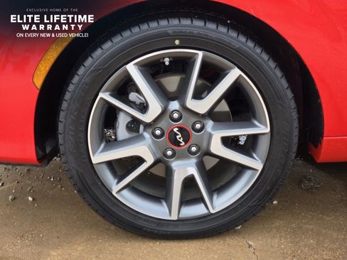 Certified 2022 Kia Soul Turbo FWD image 10