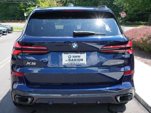 New 2026 BMW X5 xDrive40i w/ M Sport Package AWD/4WD image 19