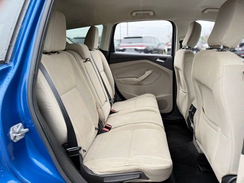 Certified 2019 Ford Escape SE image 21