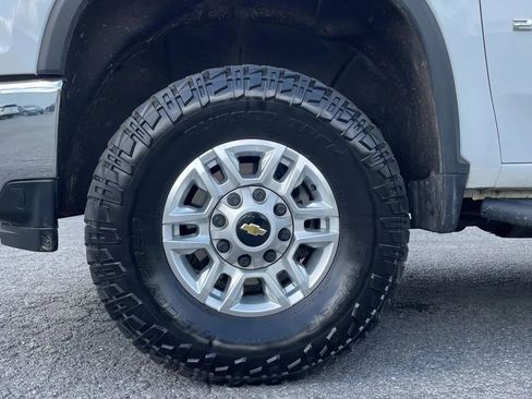 Used 2020 Chevrolet Silverado 2500 LT w/ All Star Edition AWD/4WD image 18