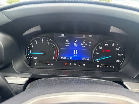 Used 2020 Ford Explorer XLT w/ Equipment Group 202A RWD image 26