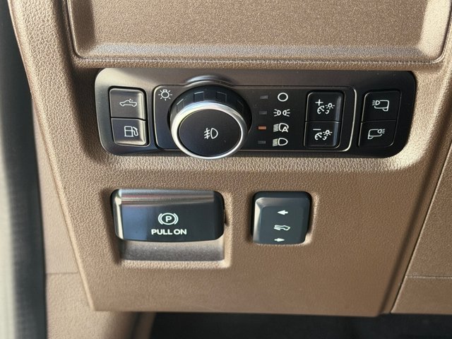 Certified 2025 Ford F150 King Ranch w/ FX4 Off-Road Package AWD/4WD image 37