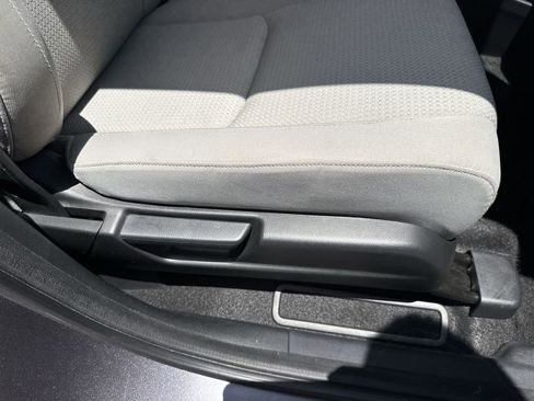Used 2019 Honda HR-V EX image 44