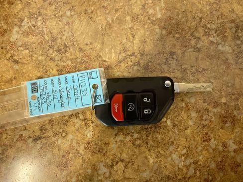 Used 2024 Jeep Wrangler Sahara image 29