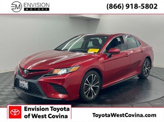 Used 2020 Toyota Camry SE video 1