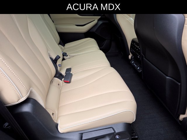 Used 2024 Acura MDX w/ Advance Package AWD/4WD image 13