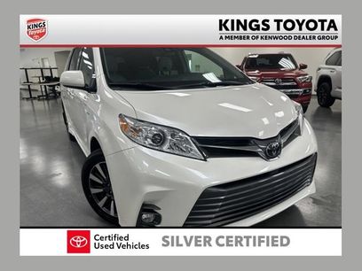 Used 2019 Toyota Sienna XLE w/ XLE Navigation Package