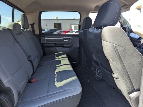 Used 2020 RAM 1500 Big Horn AWD/4WD image 33