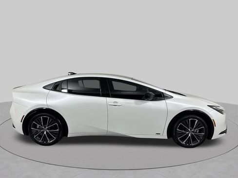 Used 2023 Toyota Prius Limited w/ Limited Premium Package AWD/4WD image 37