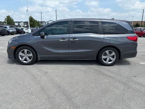 Used 2019 Honda Odyssey EX-L image 2
