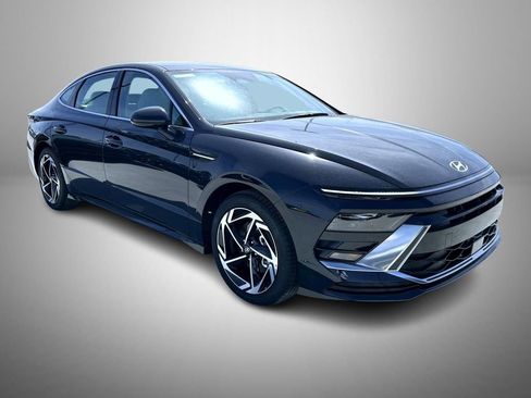 New 2026 Hyundai Sonata SEL AWD/4WD image 3