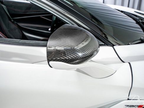 Used 2022 McLaren 720S Spider image 43