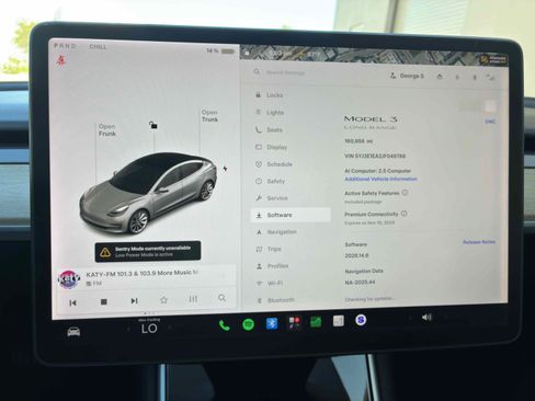 Used 2018 Tesla Model 3 Long Range RWD image 30
