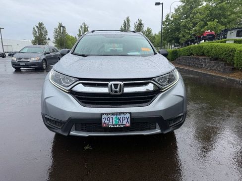 Used 2018 Honda CR-V LX image 2