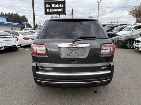 Used 2015 GMC Acadia SLT image 4