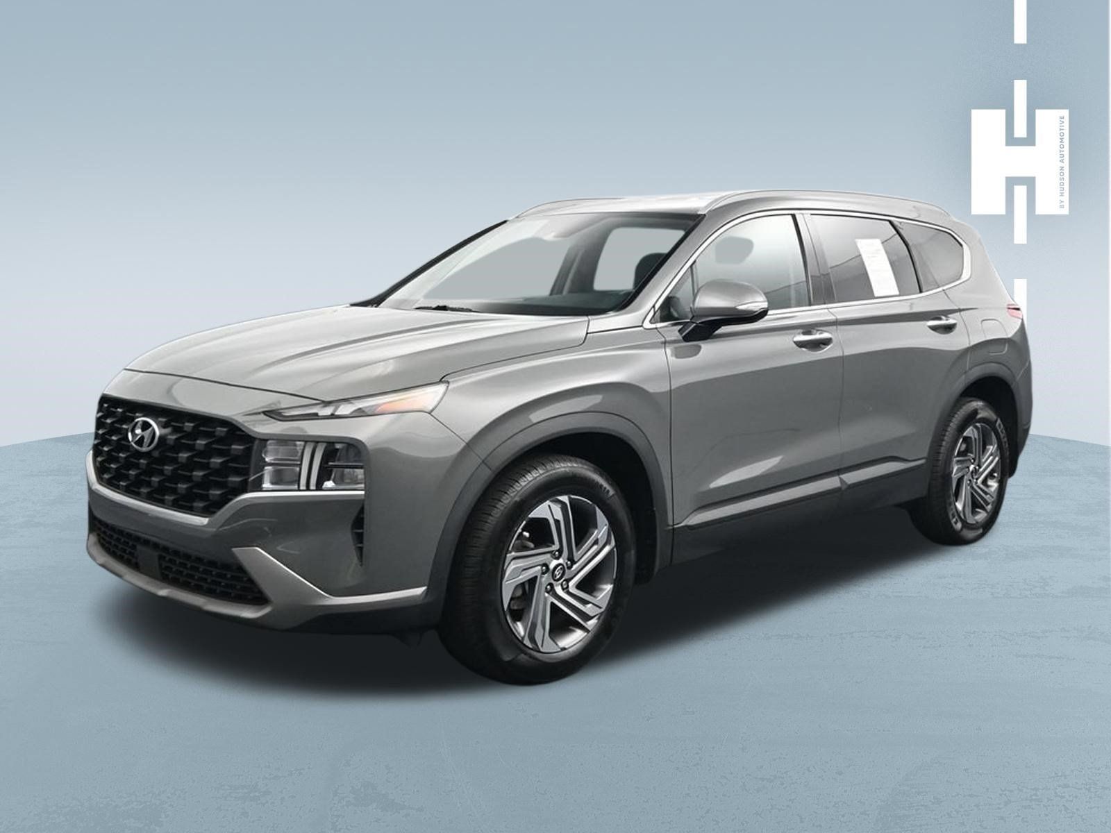 Used 2023 Hyundai Santa Fe SEL w/ Winter Weather Package FWD image 3