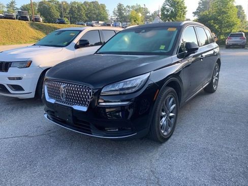 Used 2022 Lincoln Corsair AWD w/ Premium Package image 4