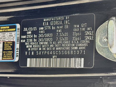 Used 2025 Kia Telluride S FWD image 12