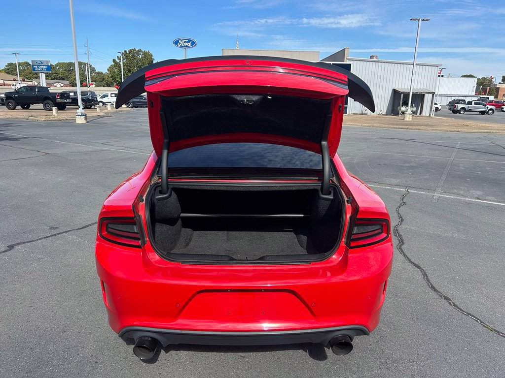 Used 2016 Dodge Charger R/T Scat Pack w/ Technology Group RWD image 11