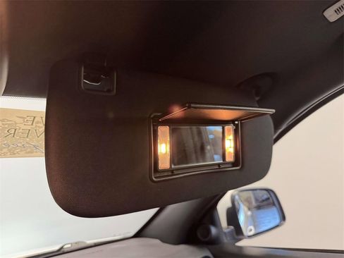 Used 2022 Dodge Durango GT image 31