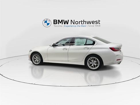 New 2026 BMW 330i xDrive Sedan w/ Convenience Package image 11