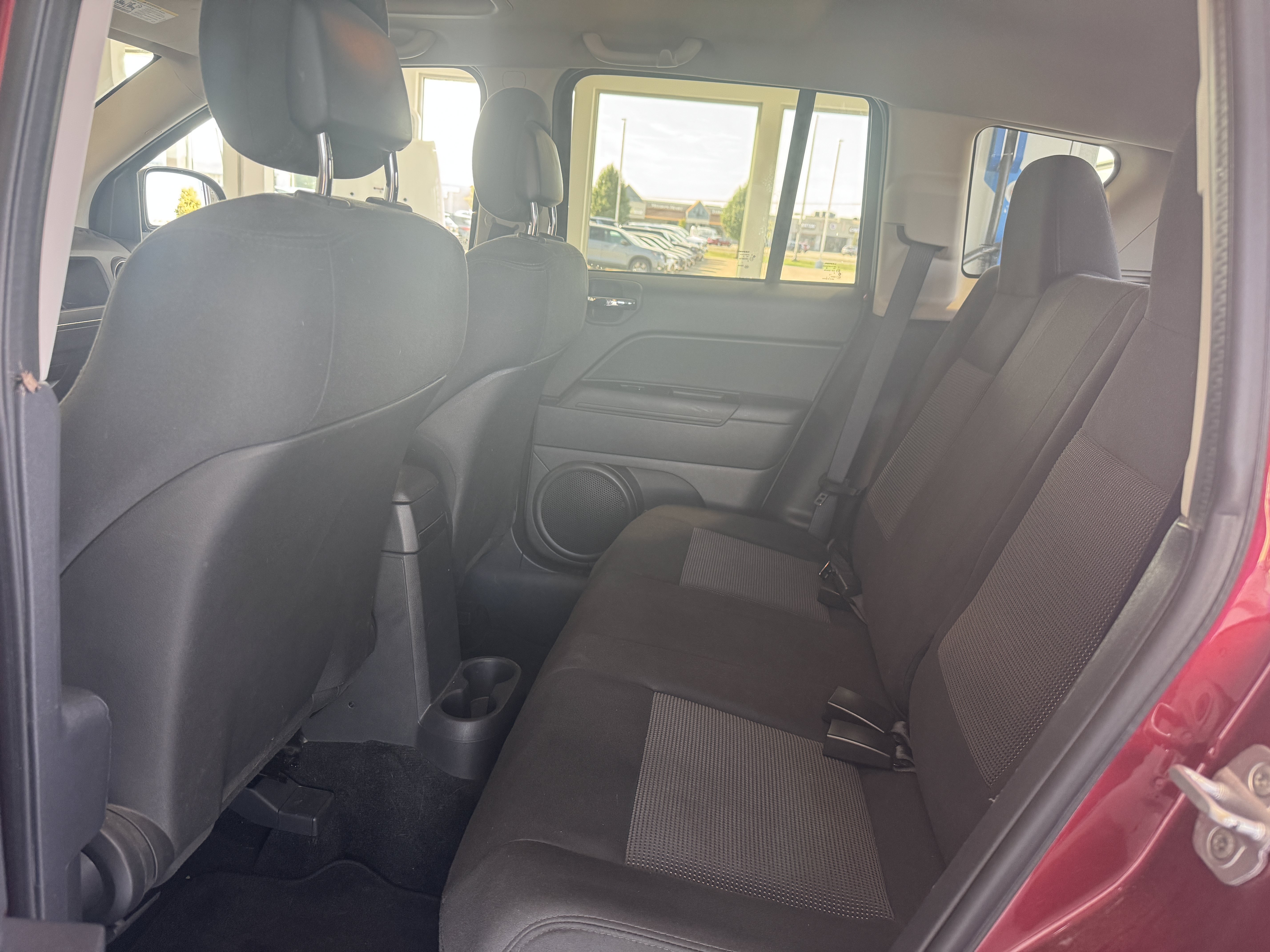 Used 2013 Jeep Compass Latitude w/ Sun/Sound Group AWD/4WD image 17
