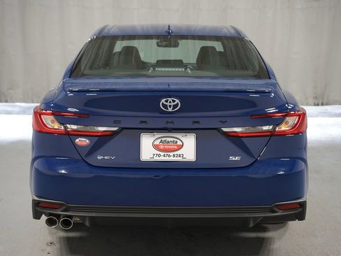 New 2026 Toyota Camry SE image 7
