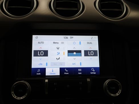 Used 2020 Ford Mustang GT Premium RWD image 40