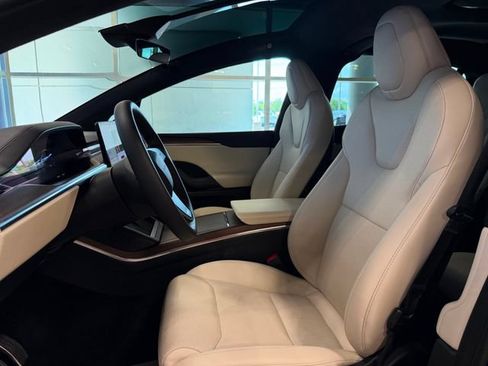 Used 2023 Tesla Model X AWD/4WD image 21