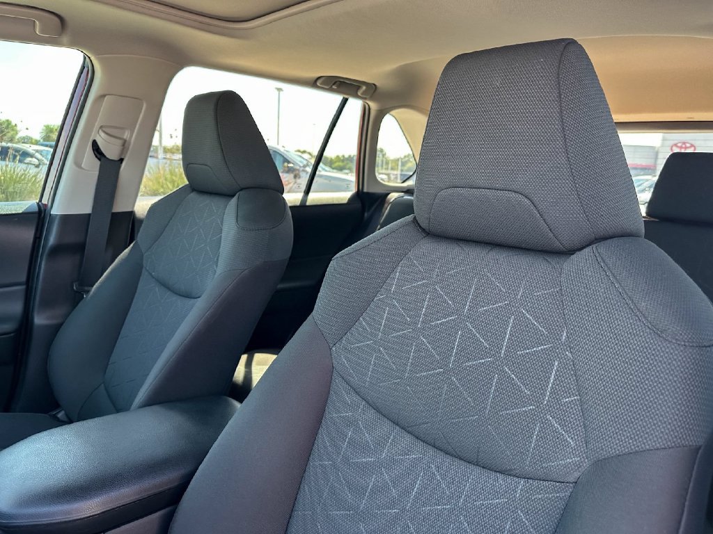 Used 2023 Toyota RAV4 XLE w/ Convenience Package FWD image 14