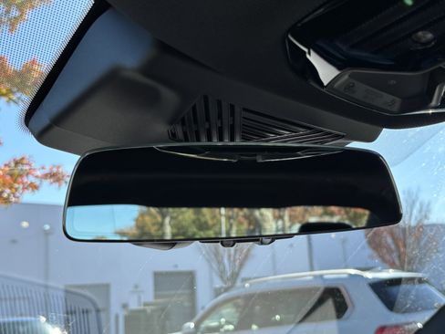 Used 2026 BMW 530i w/ Premium Package image 30