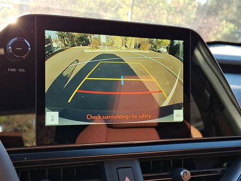 New 2025 Lexus UX 300h AWD image 13