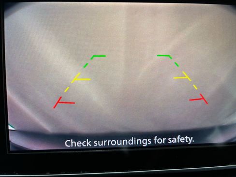 Used 2019 Nissan Kicks SV image 25