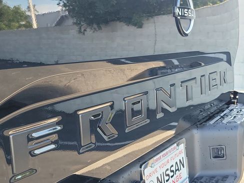 New 2026 Nissan Frontier SV w/ Tow Package image 16