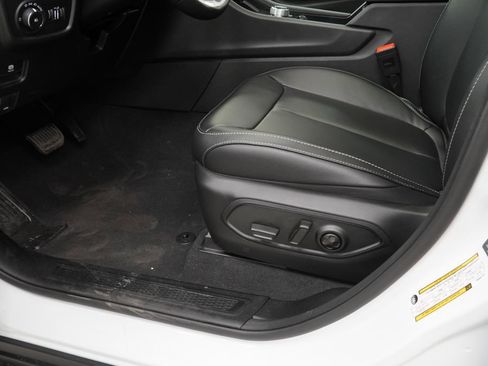 New 2026 Jeep Grand Cherokee L Limited image 29