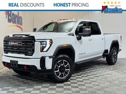 New 2025 GMC Sierra 2500 AT4 w/ AT4 Premium Plus Package