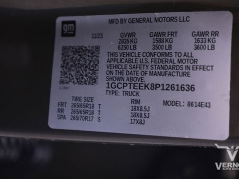 Used 2023 Chevrolet Colorado Trail Boss w/ Technology Package image 36