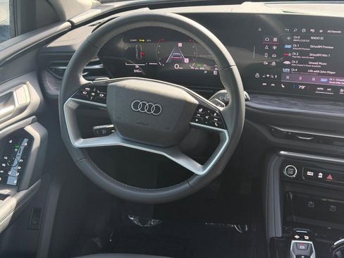 Used 2025 Audi Q5 Premium w/ Convenience Package AWD/4WD image 12