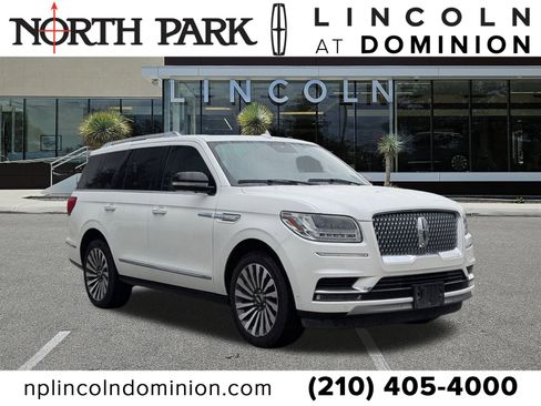 Used 2021 Lincoln Navigator Reserve w/ Luxury Package image 1