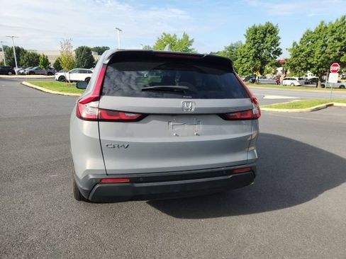 Used 2024 Honda CR-V EX-L image 12