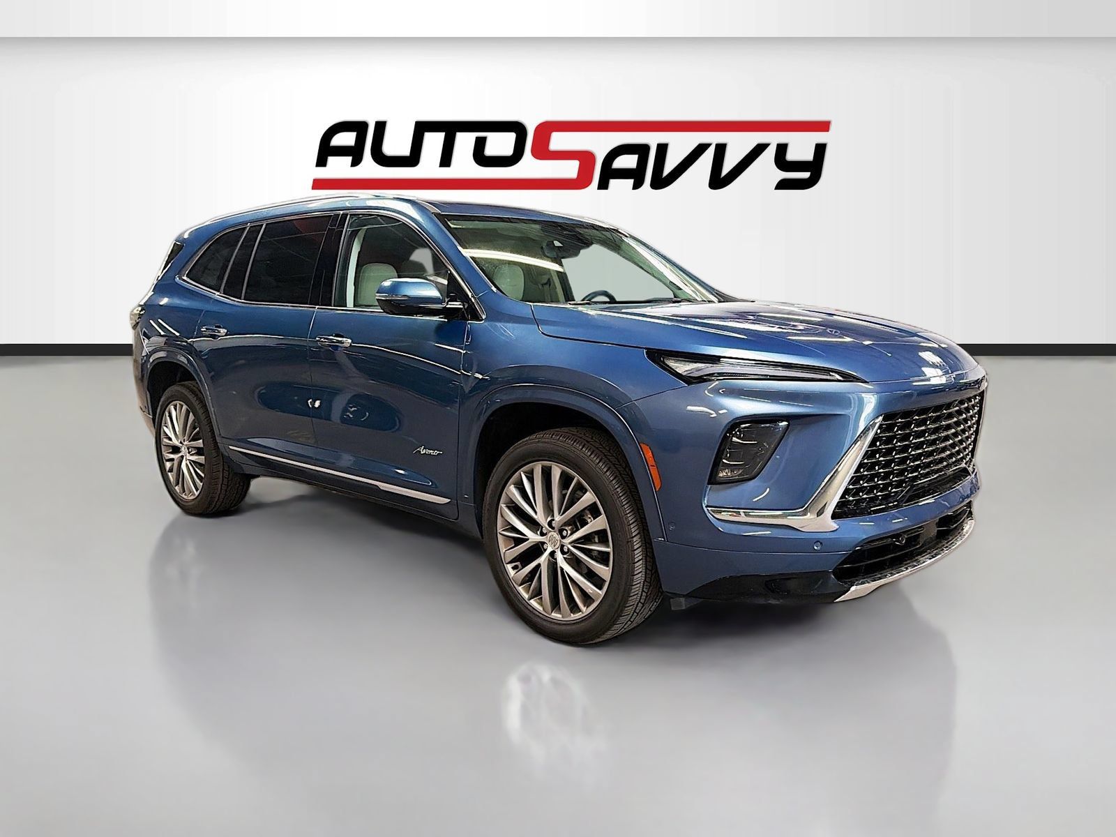 Used 2026 Buick Enclave Avenir w/ Super Cruise Package AWD/4WD image 1
